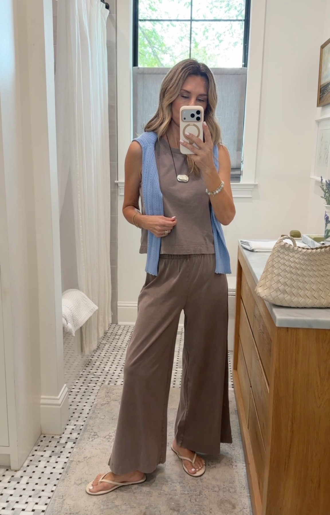 I’m 5’6”
XS in top and pants. 
Fabric is soft and easy! Love! 

#LTKootd #LTKdayinmylife #LTKOver40