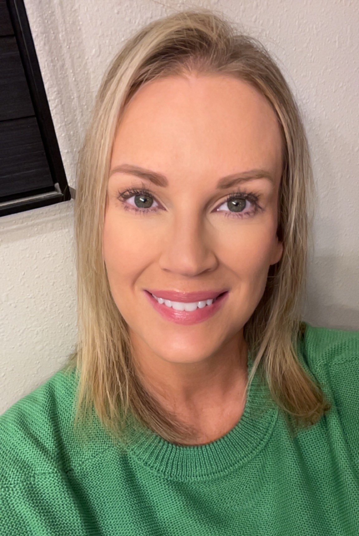 All makeup details! Also, the lash serum I use. 

#makeup #lashserum

#LTKOver40 #LTKGiftGuide #LTKBeauty