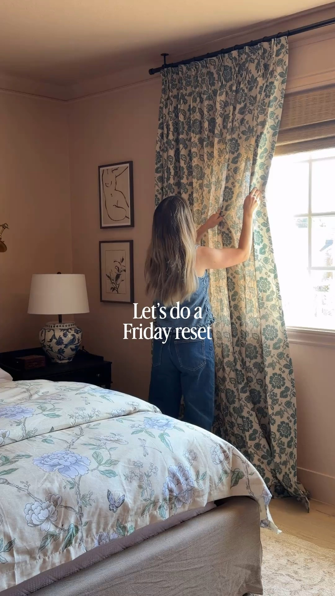Nothing better than a fresh set of sheets IMO… especially when they’re the Sateen sheets from @thecompanystore Butter soft, breathable, and somehow always the perfect temperature 🤍
And of course, a few simple seasonal touches around the house. I love giving our home a little refresh every Friday, it’s the best way to ease into the weekend.
Something about a tidy home, fresh sheets, and slow weekend mornings just feels so good this time of year. 

#companyfamily #thecompanystorepartner #bedroomdesign

#LTKHome #LTKSaleAlert #LTKSeasonal