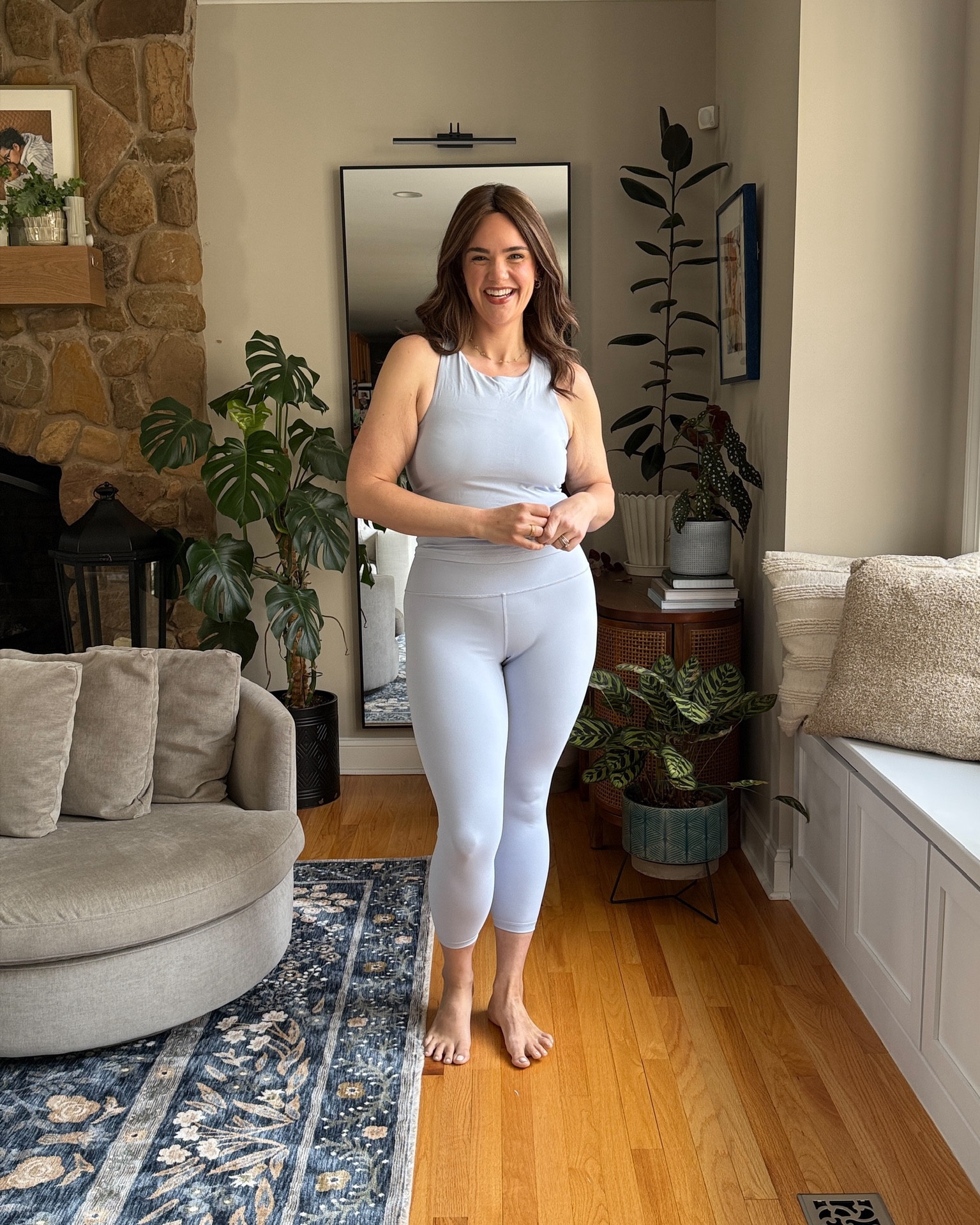 Athleta is having a major sale for Memorial Day! These are a few of my faves that I’ve been wearing on repeat for Pilates and barre class!

activewear - workout outfit - leggings - sports bra

#LTKActive #LTKSeasonal #LTKSaleAlert