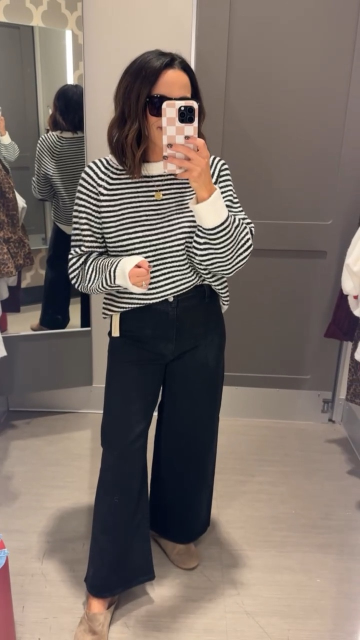 Y’all this striped crewneck pullover comes in 4 different colors and is currently on sale!!
It’s cozy, chic, and keeps you warm, checks all the right boxes! ✔️

Fall fashion, knitwear, women’s sweater, cozy style, Target style, VintagePickin



#LTKFindsUnder50 #LTKStyleTip #LTKSaleAlert