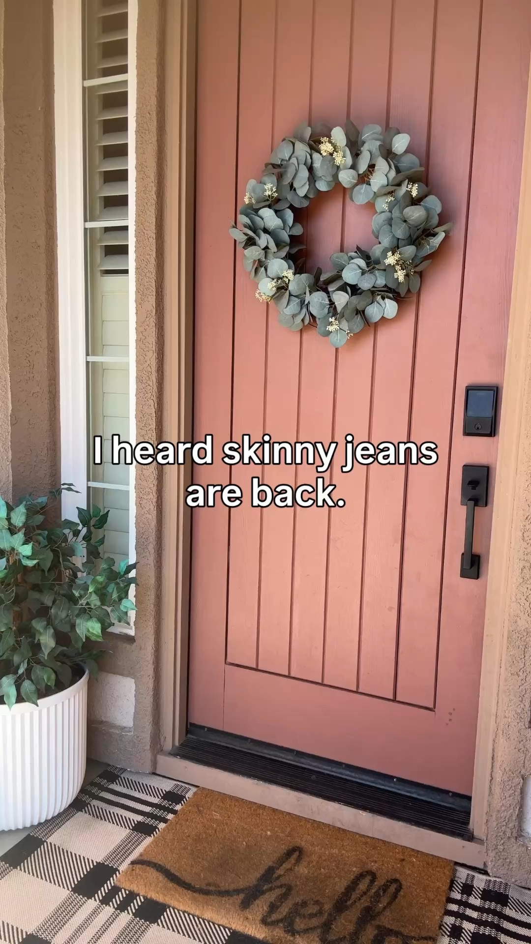 I don’t know how many more wide leg-skinny leg-wide leg transitions I have left in me.
This midlife mama is kind of over it. 

How I age is a choice and so are my jeans. This is also me not being bitter about all the skinny jeans I tossed. 💪 

Shop my LTK if you like these crop wide leg babies. 👖 

#GenXStyle #FashionOver50 #Midlifestyle #OOTD #Unbothered

#LTKOver40 #LTKootd #LTKPetite