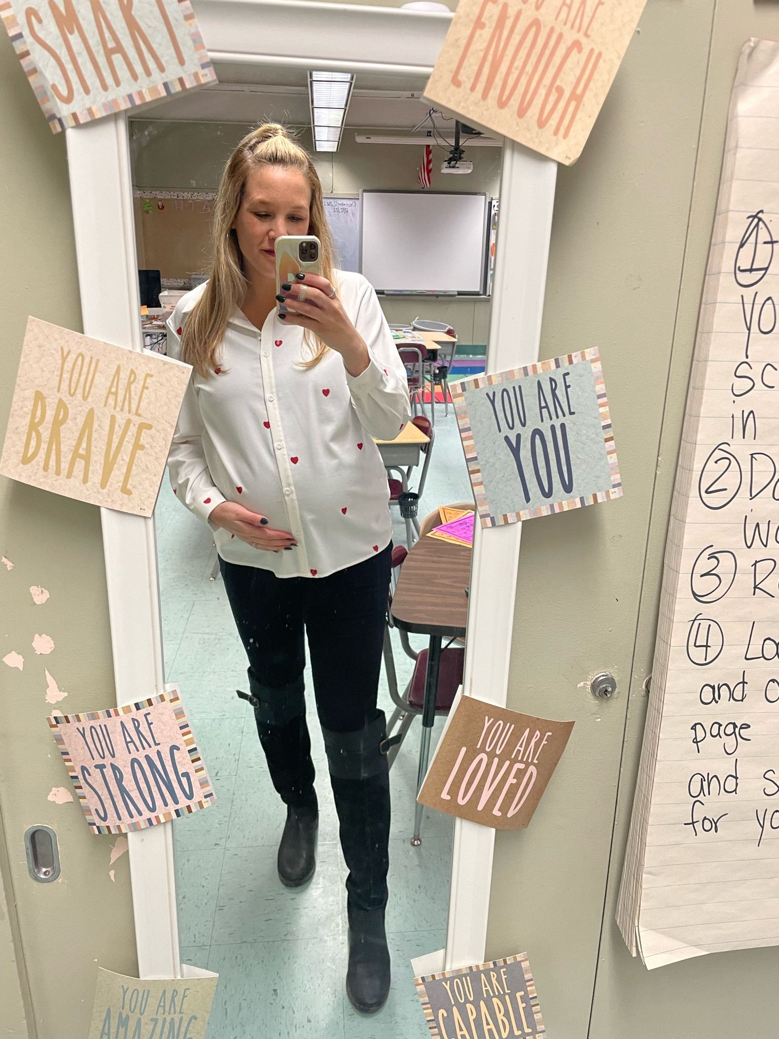 All the love today 🤍🥰

#LTKbump #LTKunder50 #LTKworkwear