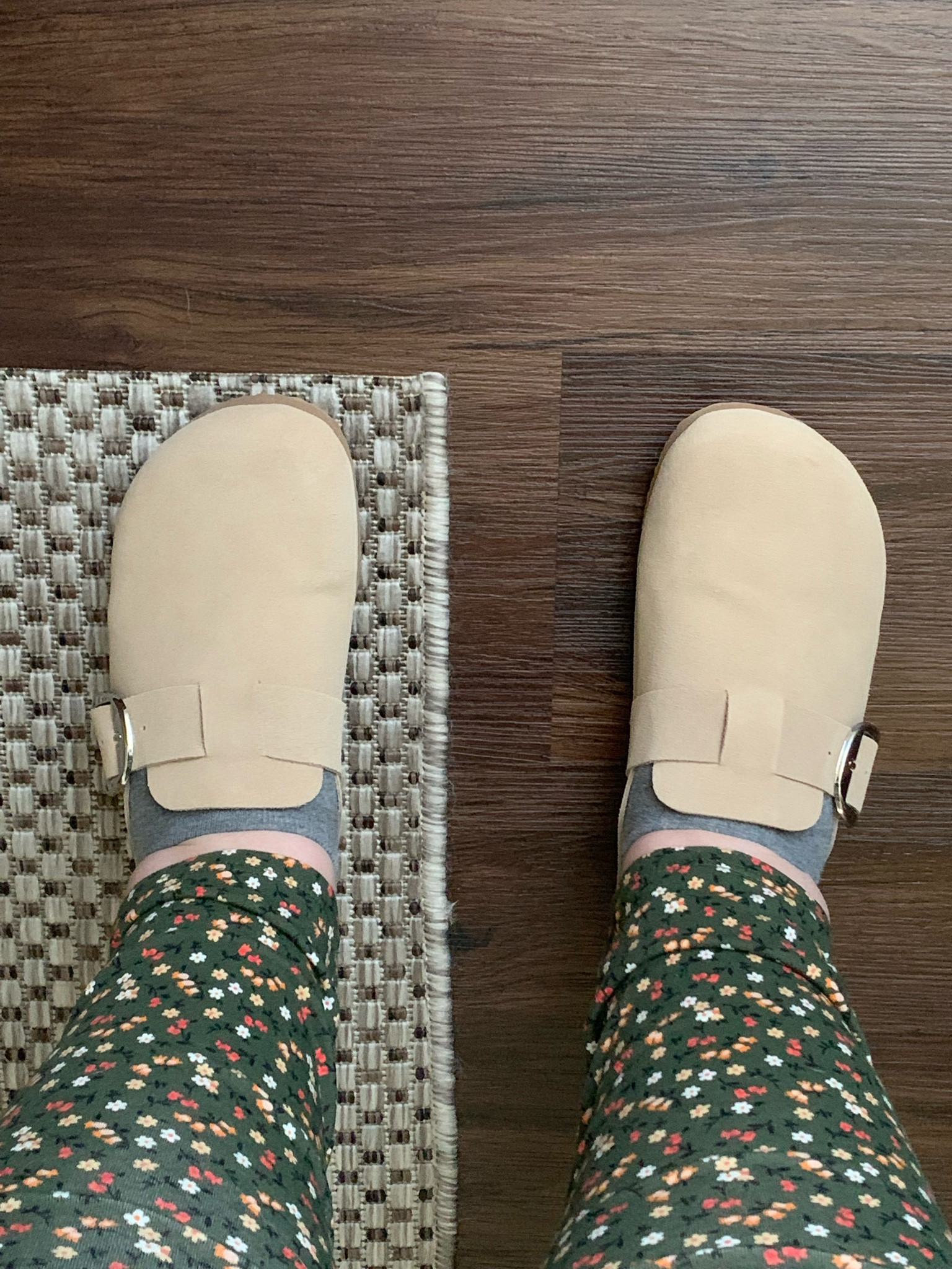 The best dupes I’ve tried so far for the Birkenstock Boston clogs. Others have been too narrow for my wide feet but the Steve Maddens were immediately comfy

#LTKfit #LTKstyletip #LTKunder100