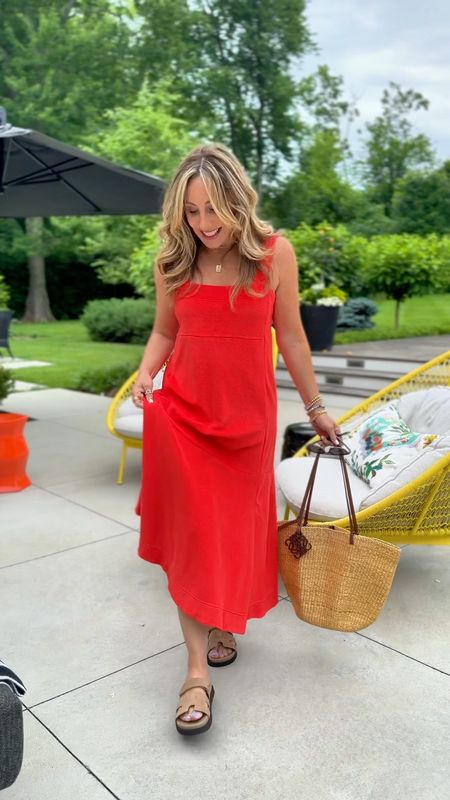 This dress is terrycloth!! I will be wearing this all summer long. #SponsoredPost but, as always, I only rep brands I love and wear. #TBC #MEandEM @ME+EM

#LTKSeasonal #LTKOver40