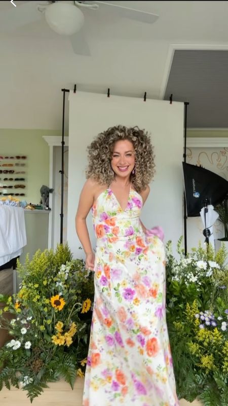 Summer floral dress perfect for wedding guests and events! Petite friendly wearing a size 4…go with your typical dress size! 

#LTKwedding #LTKstyletip #LTKSeasonal