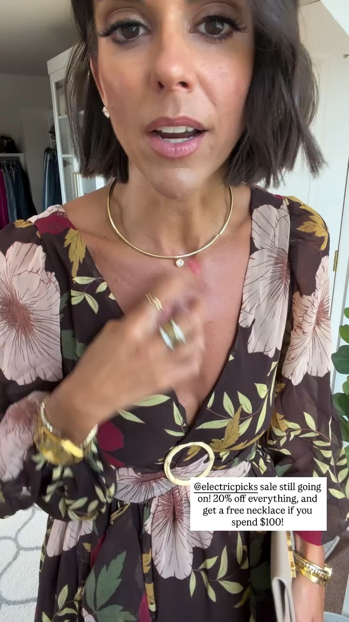 @electricpicks sale still going on! 20% off everything, and get a free necklace if you spend $100!