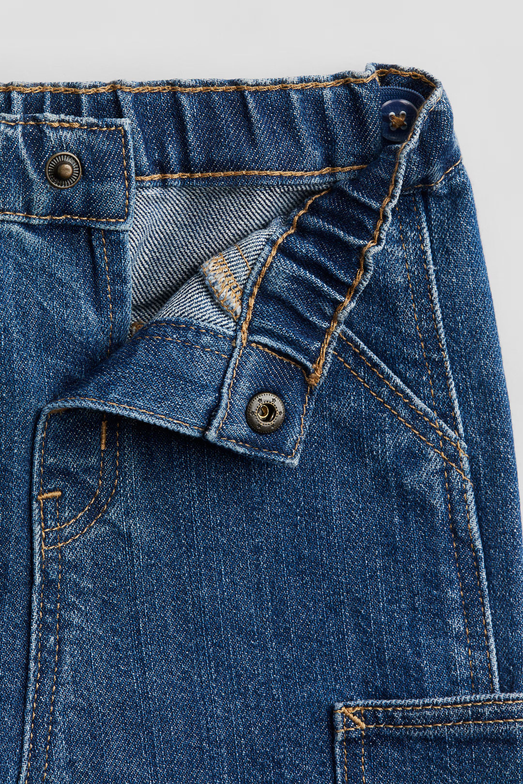 Patch Pocket Jeans | H&M (US + CA)