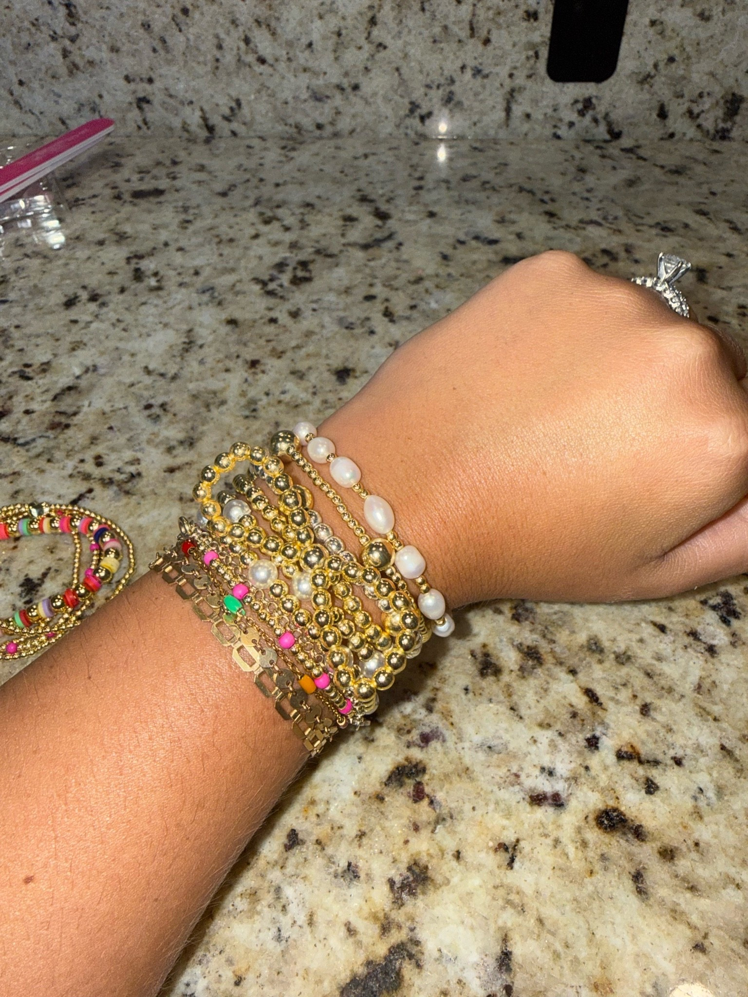 Arm candy 🍭 🤩

#LTKgrwm #LTKootd