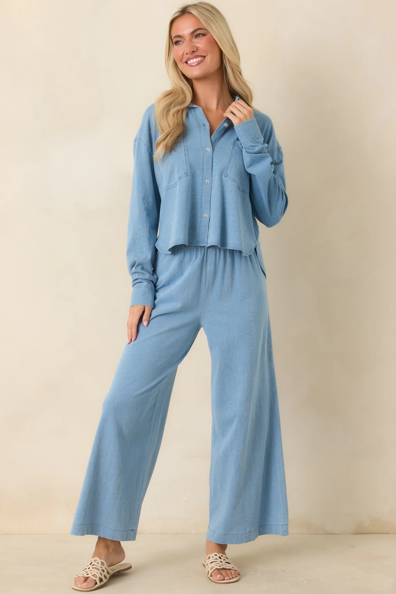 Z Supply Reese Washed Indigo Cropped Denim Jersey Button Up | Red Dress
