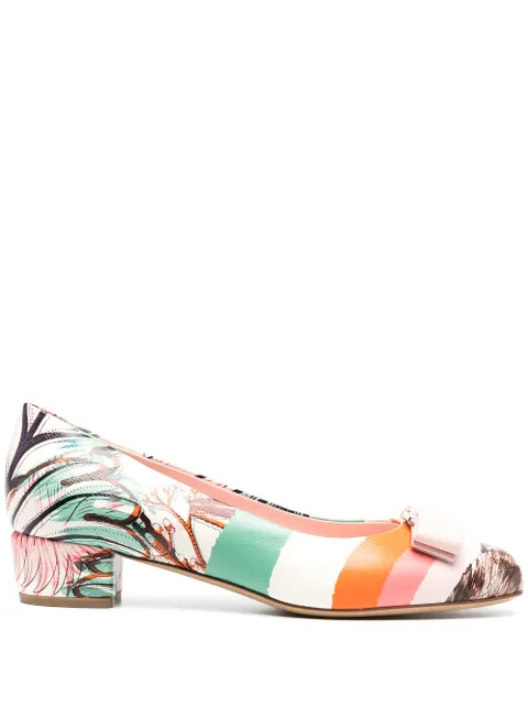 Salvatore Ferragamo Viva Bow Pumps - Farfetch | Farfetch (CA)