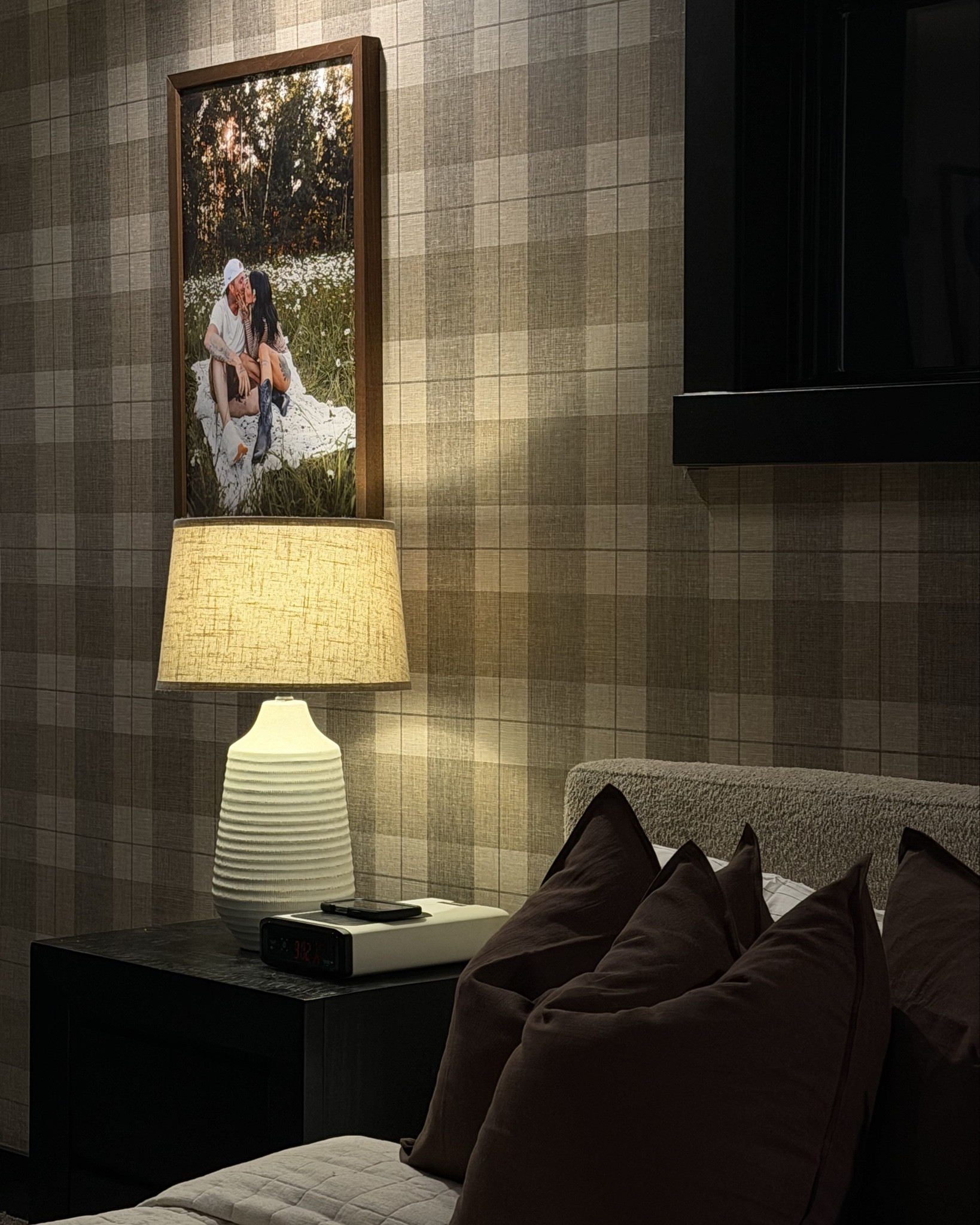 Master bedroom make over but make it cozyyyyyy! #masterbedroom #diy #wallpaper 

#LTKHome