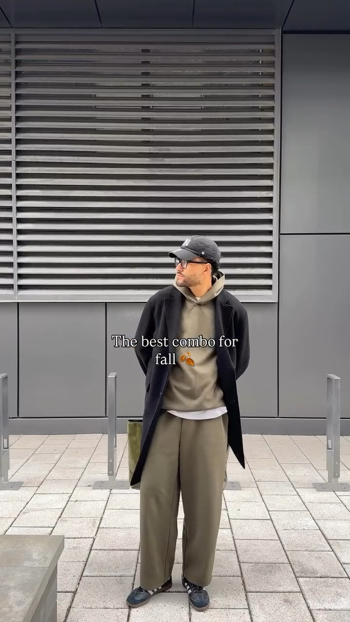 Tracksuit + trench coat = best fall combo 🍂