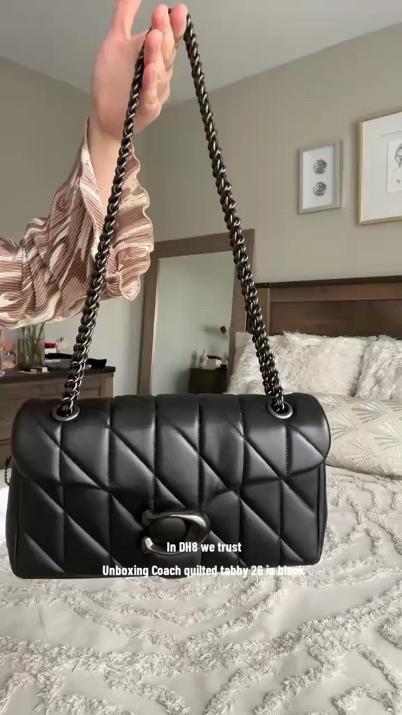 Link➡️ https://sale.dhgate.com/CKGfZp32 — Genuine Leather Designer-Inspired Coach Quilted Tabby 26 Shoulder Bag - The leather quality is beautiful and it pairs perfectly with dressy or casual looks #designerbagdupe #shoulderbag #crossbodybag #luxurylookforless #affordableluxury #womenshandbag #fashionbag #leatherpurse #elevatedstyle #streetstyle

#LTKItBag #LTKStyleTip

#LTKFindsUnder50