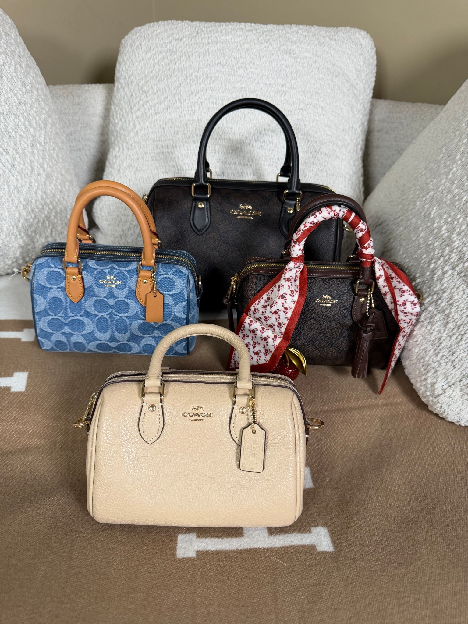 The gangs all here 👜 lik Rowan collection getting started 

Coach outlet 
Coach Rowan
Mini Rowan
Denim bag


#LTKNYFW #LTKootd #LTKgrwm