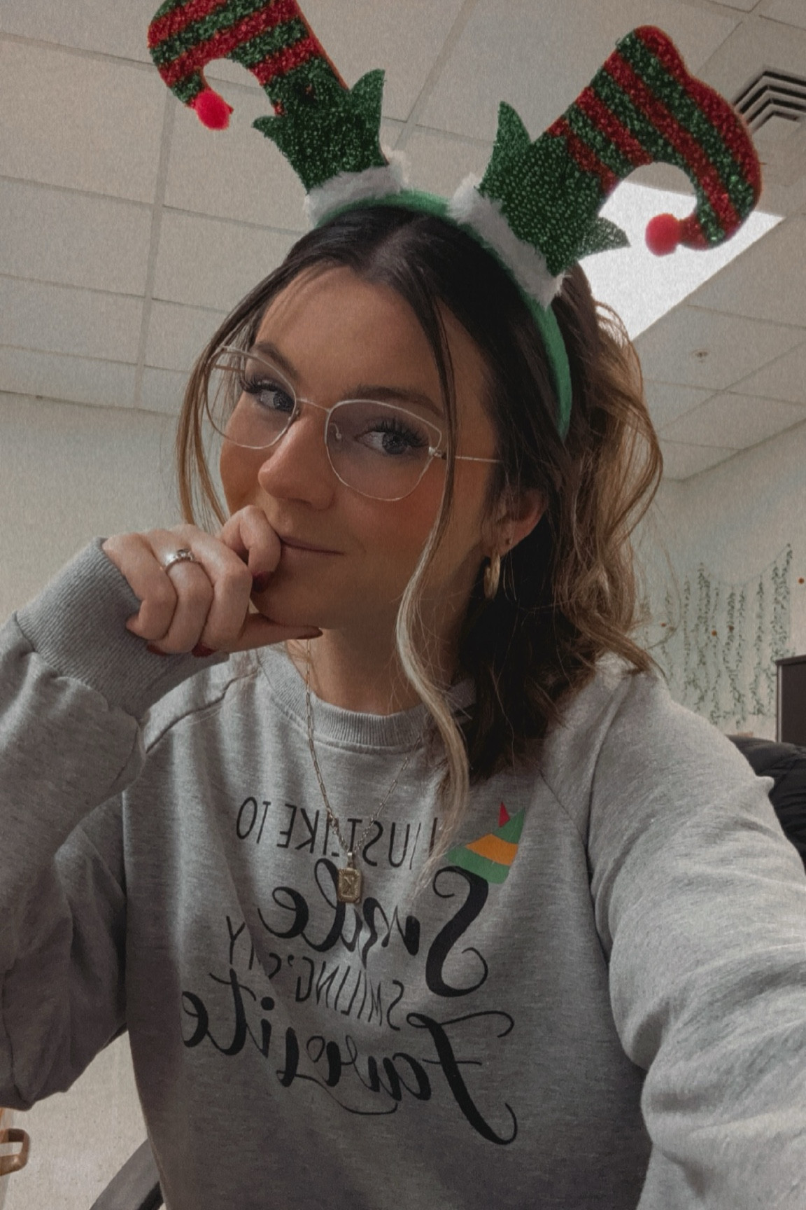 Comfy holiday hoodie for the win 

#LTKHoliday #LTKSeasonal #LTKfindsunder50