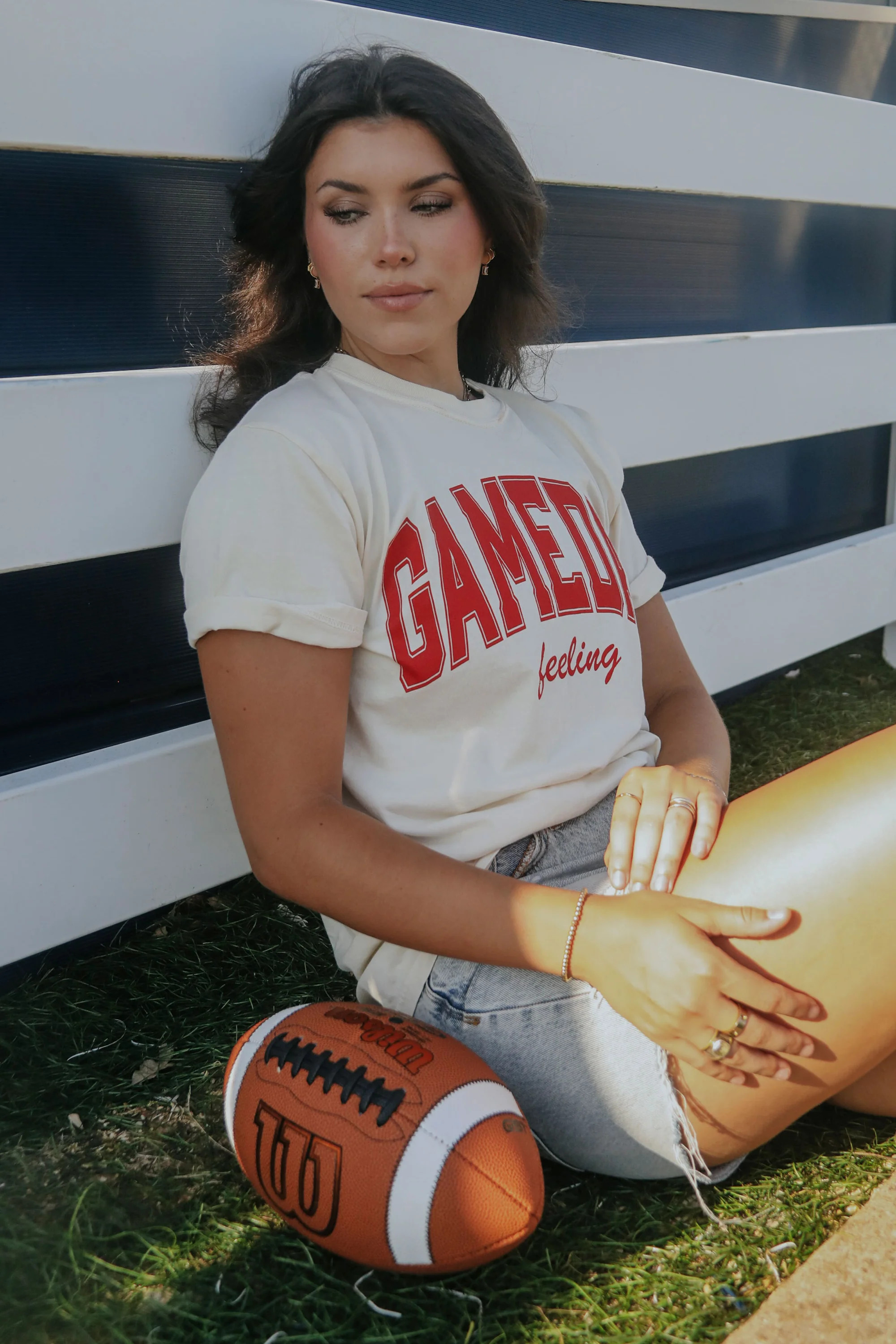 charlie southern: gameday feeling t shirt - red | RIFFRAFF