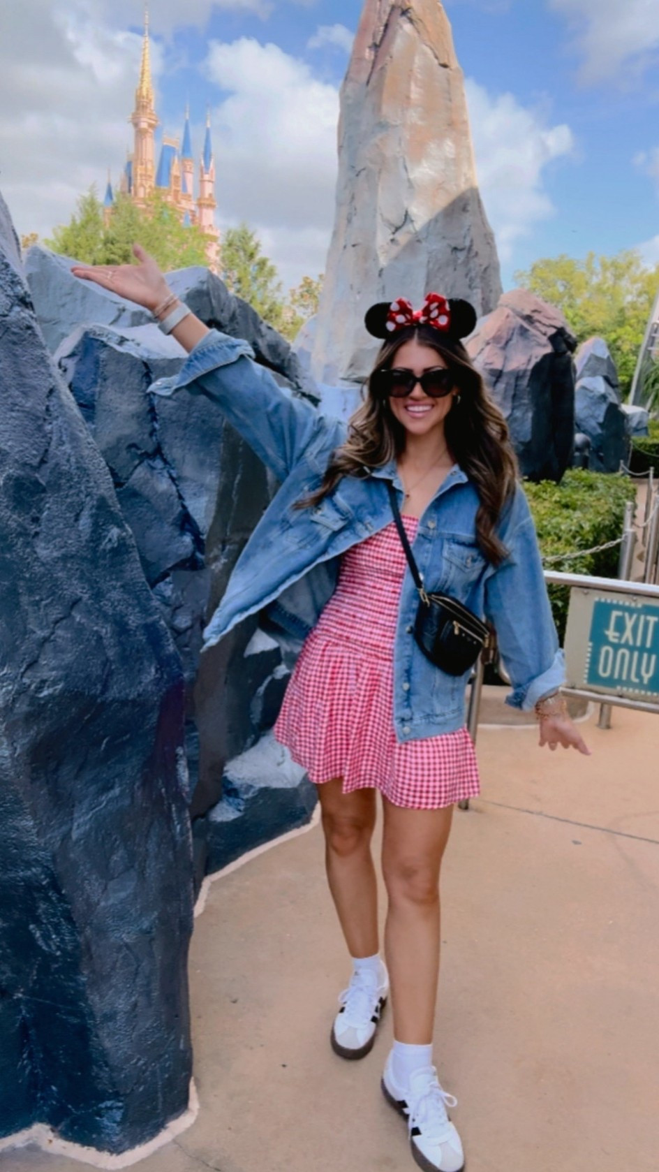 Not only is this perfect for a Disney outfit idea, but how adorable is this ROMPER (yes! shorts are built-in!) for memorial & the 4th as well?! ❤️ I’m in a small.. true to size.. lots of stretch! Super, super comfy.. and very lightweight! It was a dream at Disney yesterday— sooo breathable. Jacket: small. Oversized fit! *size down in sneakers. #disneyoutfits #disneyootd #magickingdom #vacationoutfit #memorial #memorialweekend #romper #vacation #traveloutfit #disneyoutfit #disneymom #disneymoms 