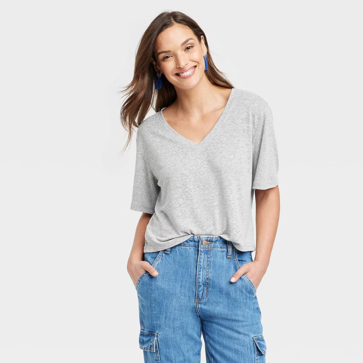 Women's Linen Boxy V-Neck Short-Sleeve T-Shirt - Universal Thread™ | Target