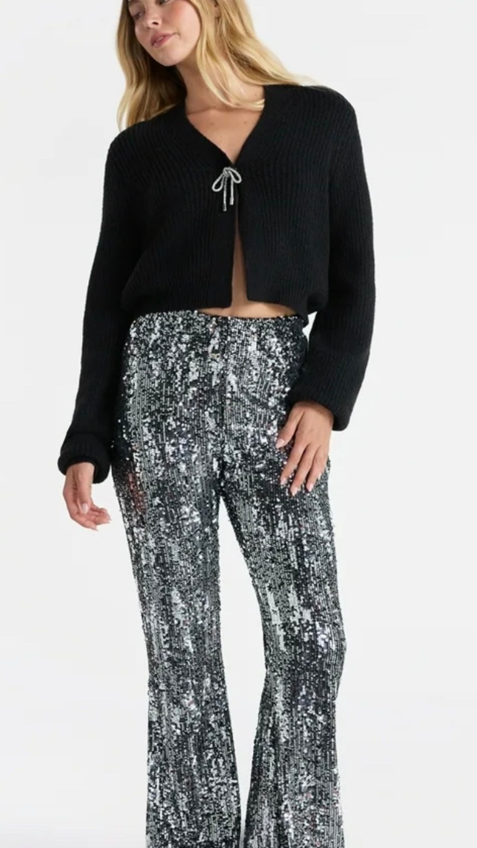 Sequins, holidays, pants, elastic band waist!!!!

#LTKParties #LTKFindsUnder50 #LTKHoliday