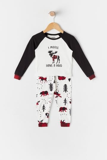 Baby Fammy Jammies 2-Piece I Moose Have A Hug Graphic Top And Printed Bottom Pajama Set | Urban Planet