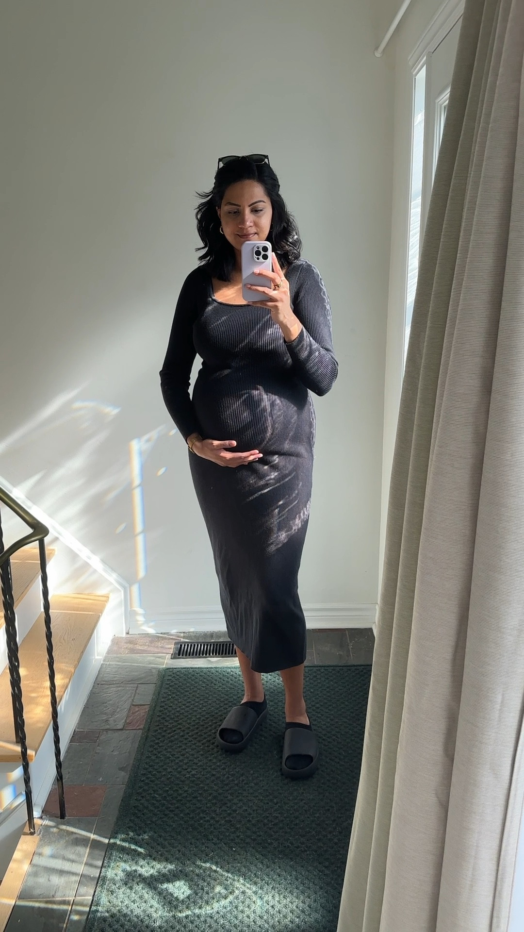 28 weeks and this non-maternity dress is soo comfy even with the growing bump 

#LTKfindsunder100 #LTKbump #LTKmidsize