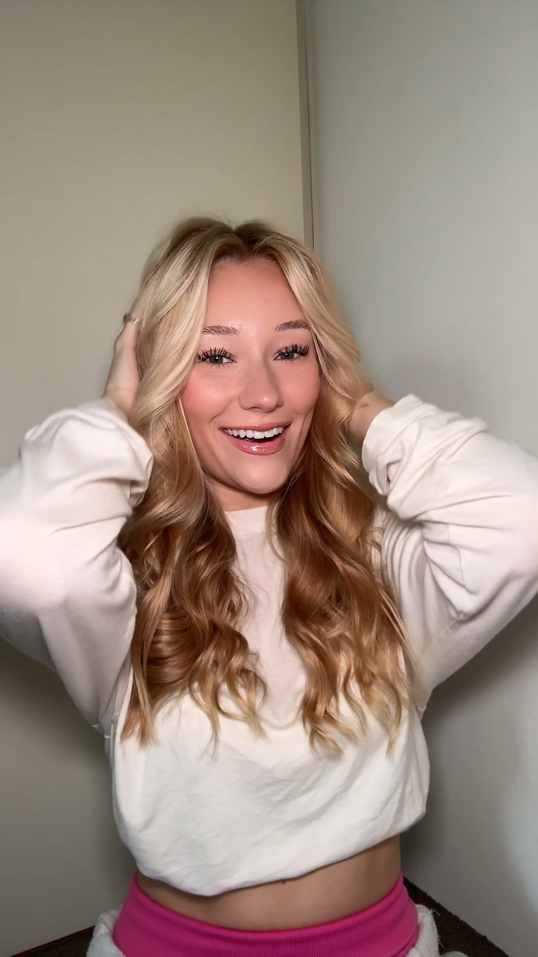 How I do my Heatless Curls 🎀 

#LTKBeauty #LTKGiftGuide #LTKVideo