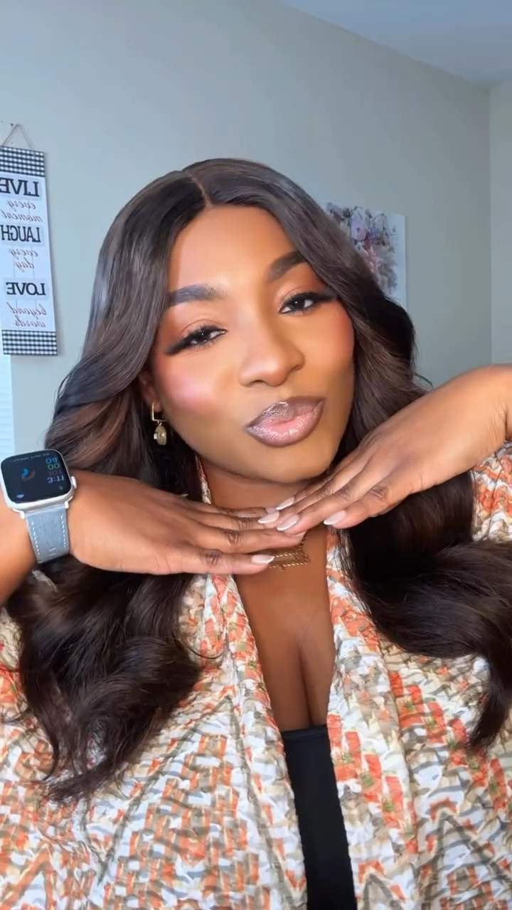 Makeup is so Therapeutic 🤭… Relax & Watch Me Do My Everyday Soft Glam Makeup 💄

There’s something about a simple makeup routine that shifts your whole energy.

Not perfect… just elevated.
Not doing too much… just showing up as your best self.

If you’re on your own glow-up journey, hit follow and let’s glow together. ✨

makeup, beauty softglammakeup

#LTKgrwm #LTKootd #LTKBeauty
