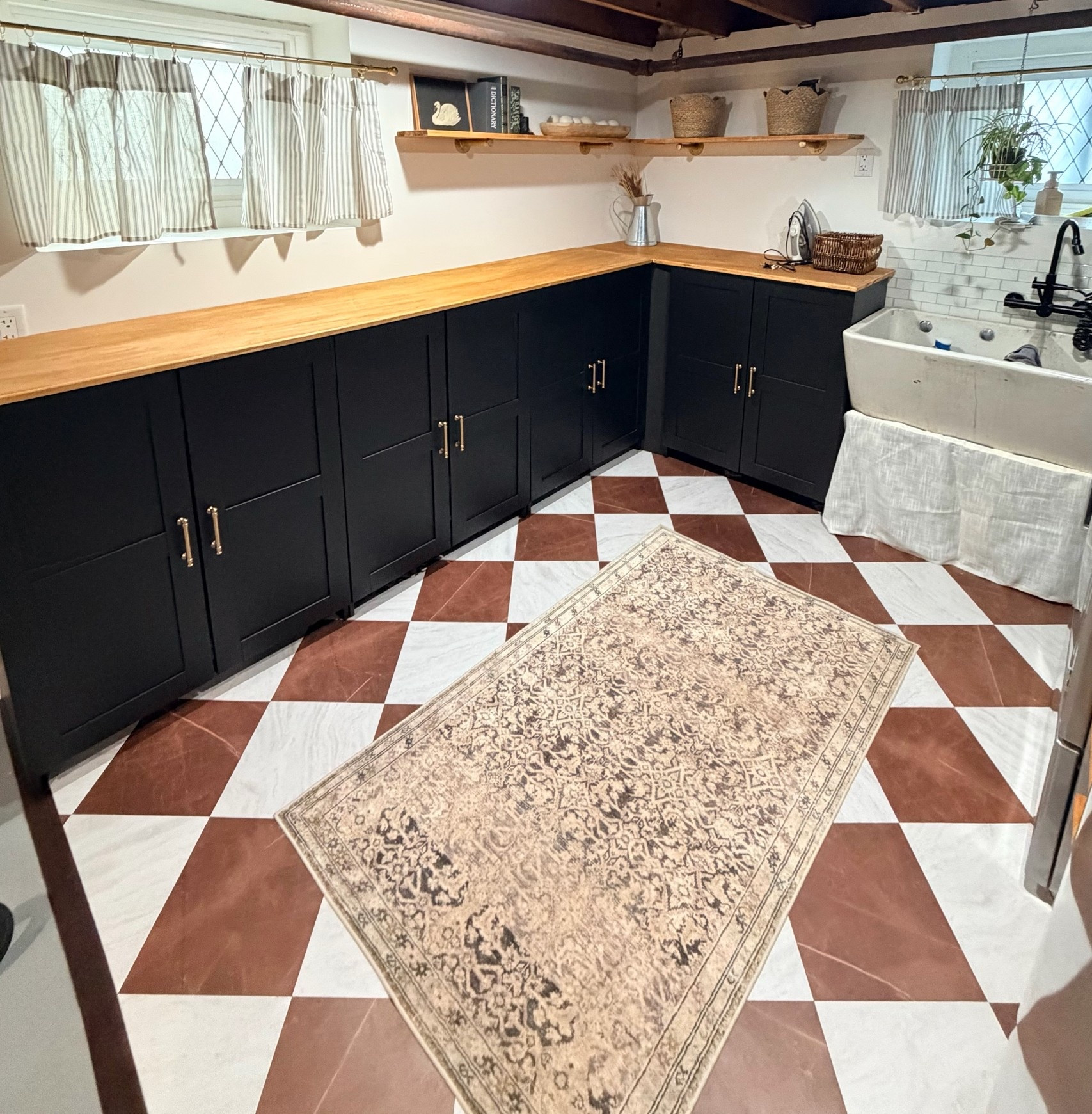 Laundry room revamp ✨

#LTKHome