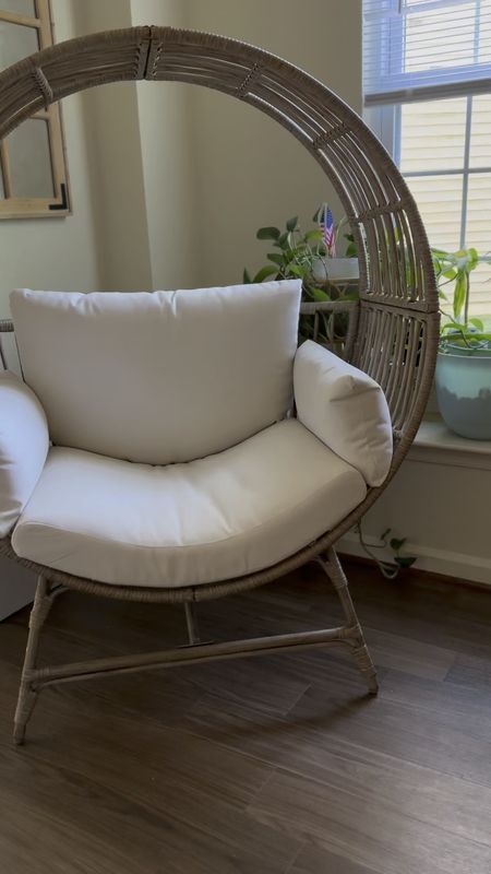 The perfect patio chair ☀️


Outdoor furniture- patio furniture- accent chair 

#LTKSeasonal #LTKHome