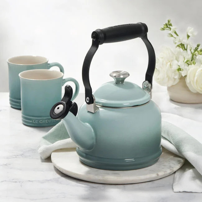 Demi Kettle | Le Creuset