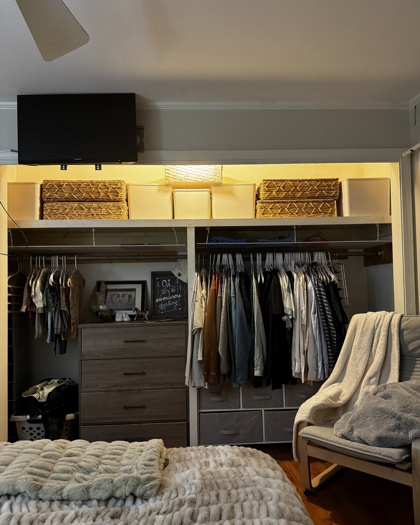 recent purchases for additional storage in our master bed + nursery 🧺

& the softest blankets known to humankind. one parent sized and one baby sized 🤍

#LTKHome #LTKBaby #LTKSaleAlert