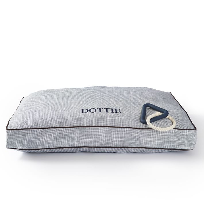 JAX & BONES DOG PILLOW BED | Mark and Graham