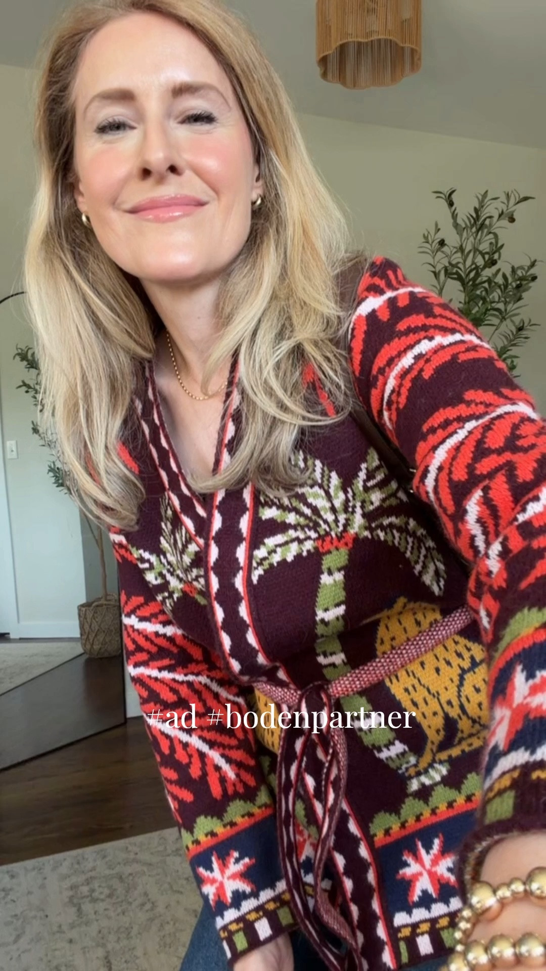 Wool wrap cardigan c/o @Boden (US) it’s a wool blend, warm, has texture just be aware of that. Beautiful colors, so unique and fun for fall! Fit is true to size.