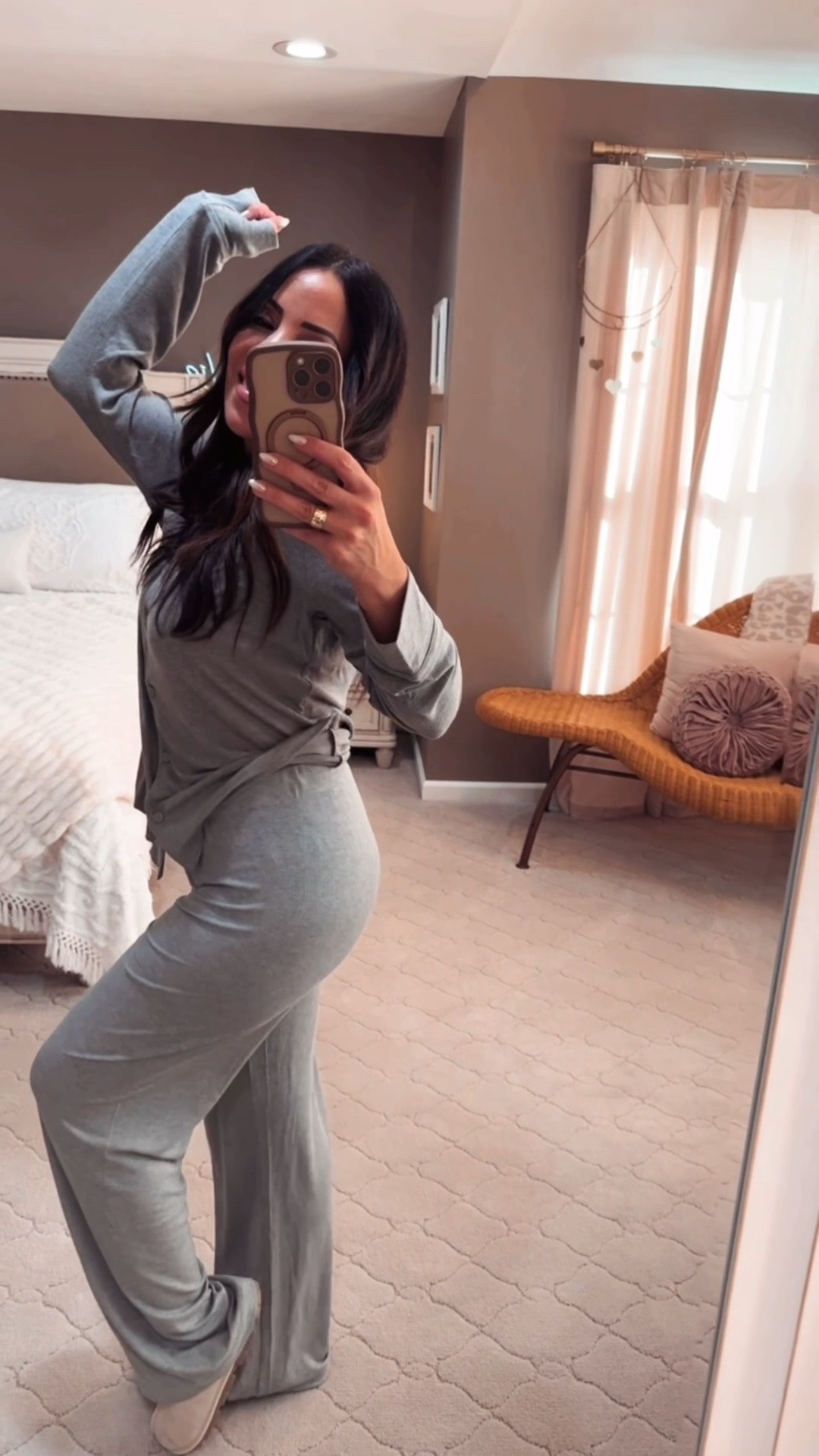 Say what you want about Kim K , her brand SKIMS is fantastic! These pajamas would be giving the gift of luxury to either yourself or someone else and the best part is… SKIMS is giving you 30% off site wide right now! This lounge set is fantastic. It is super stretchy and soft. It has the cutest fabric covered buttons,and it feels like pure luxury. Get it now with this amazing discount.🤩❤️🥰🙌🏻
#SKIMS #kimk #giftguide #girlsgifts

#LTKGiftGuide #LTKHoliday #LTKCyberWeek