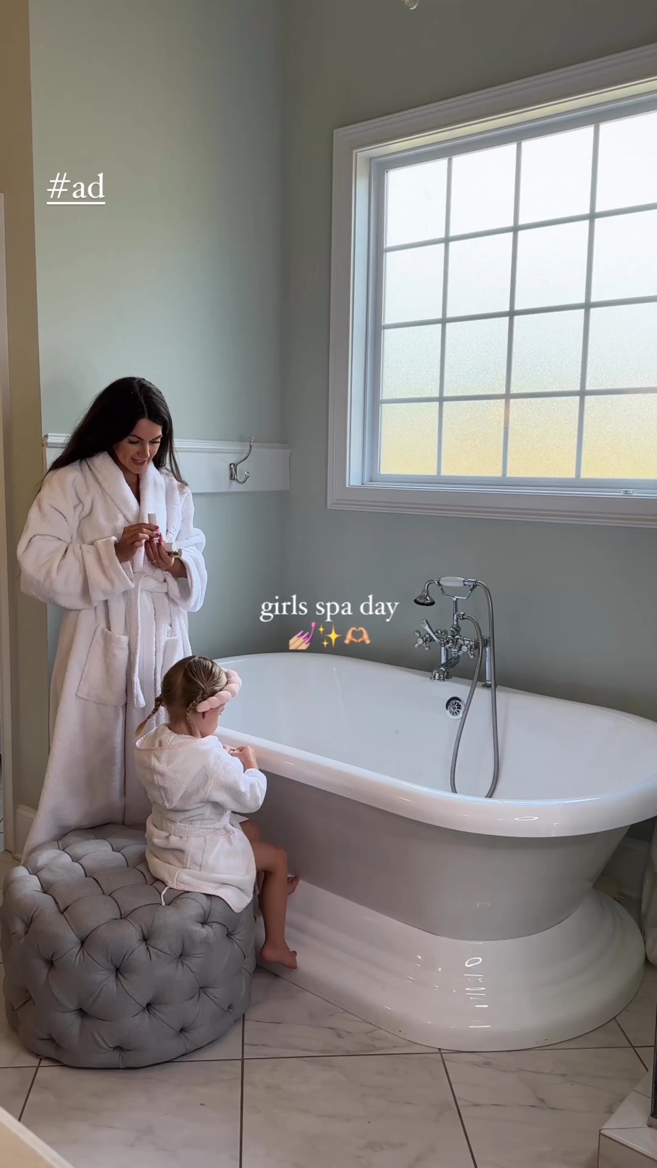 @oliveandjune has the prettiest polish colors and they are incredibly long-lasting! @target #Target #TargetPartner #ad #oliveandjunepartner #diynails #diymani

#LTKBaby #LTKBeauty #LTKKids