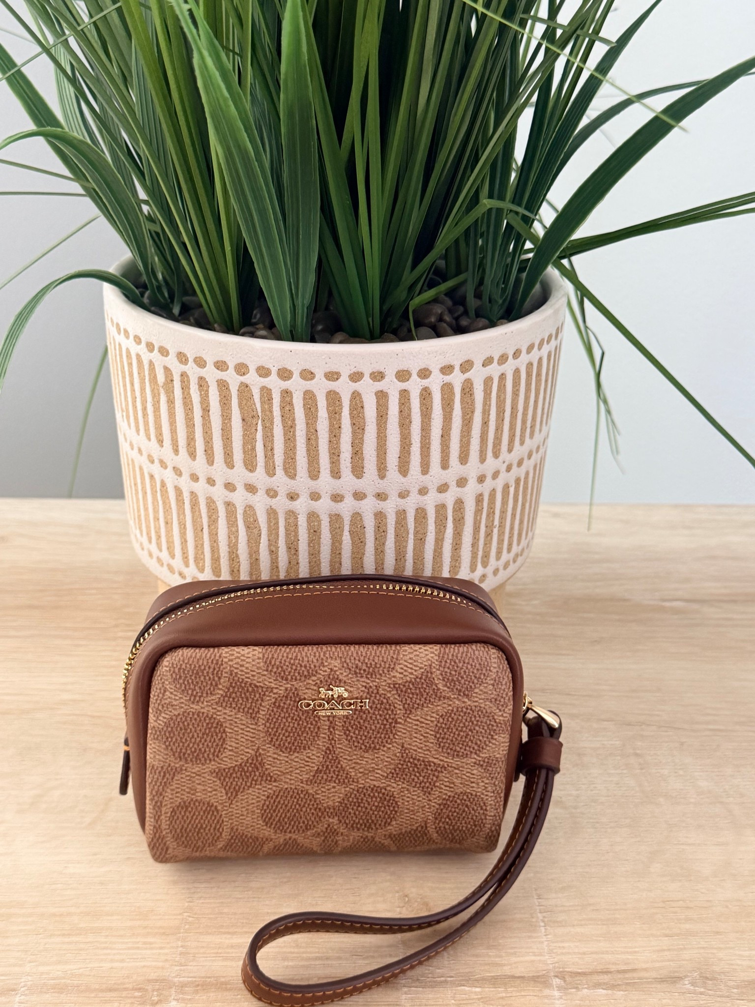COACH SLG CLEARANCE FIND! Ladies you need this piece in you collection it’s SMALL but MIGHTY! Great quality and was UNDER $40. #luxury #designer #fashion #coach #beauty #makeup #giftguide @coach 

#LTKValentine #LTKBeauty #LTKootd