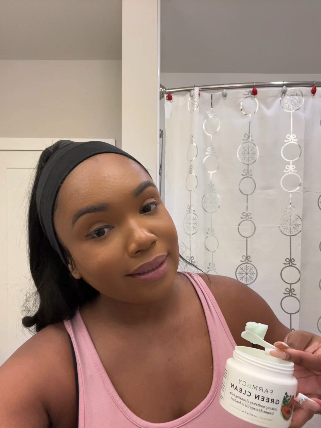 Ditch the makeup wipes and use a makeup remover cleansing balm. You notice the difference #skincaree

#LTKbeauty #LTKVideo #LTKfindsunder100