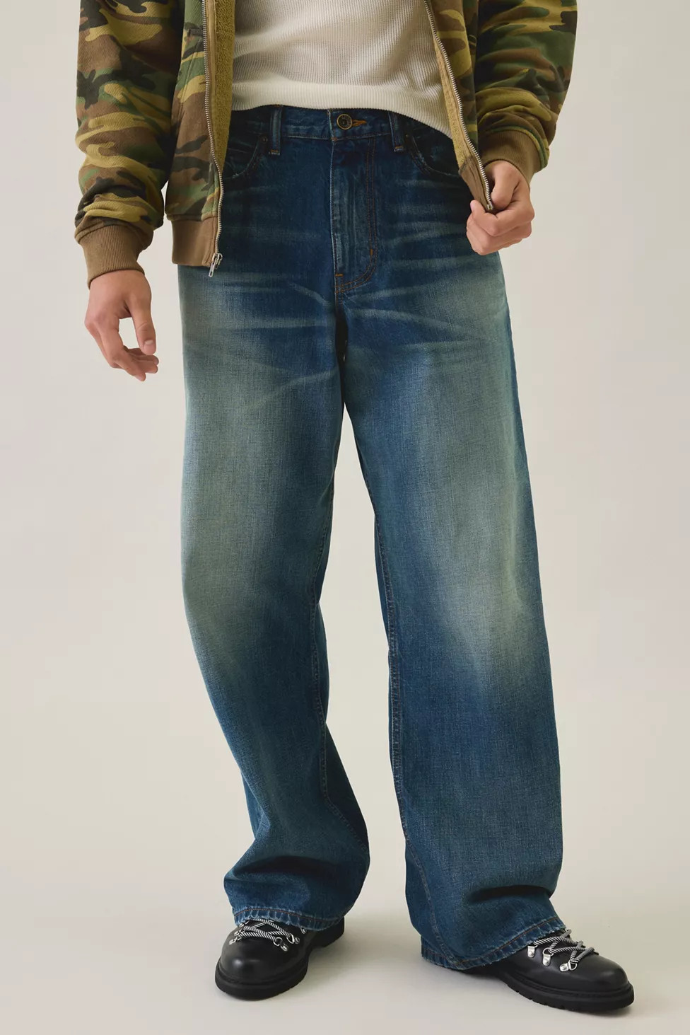 100% Cotton | Urban Outfitters (US and RoW)