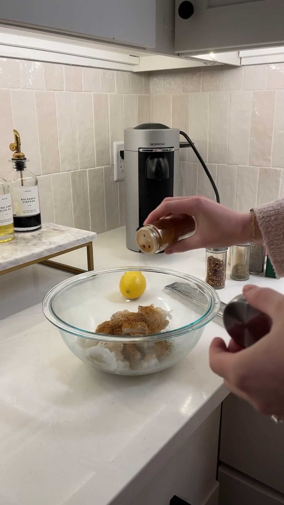 everything I’m using in the kitchen to whip up dinner tonight 🍴🦐🍋

#LTKWatchNow #LTKFindsUnder100 #LTKHome