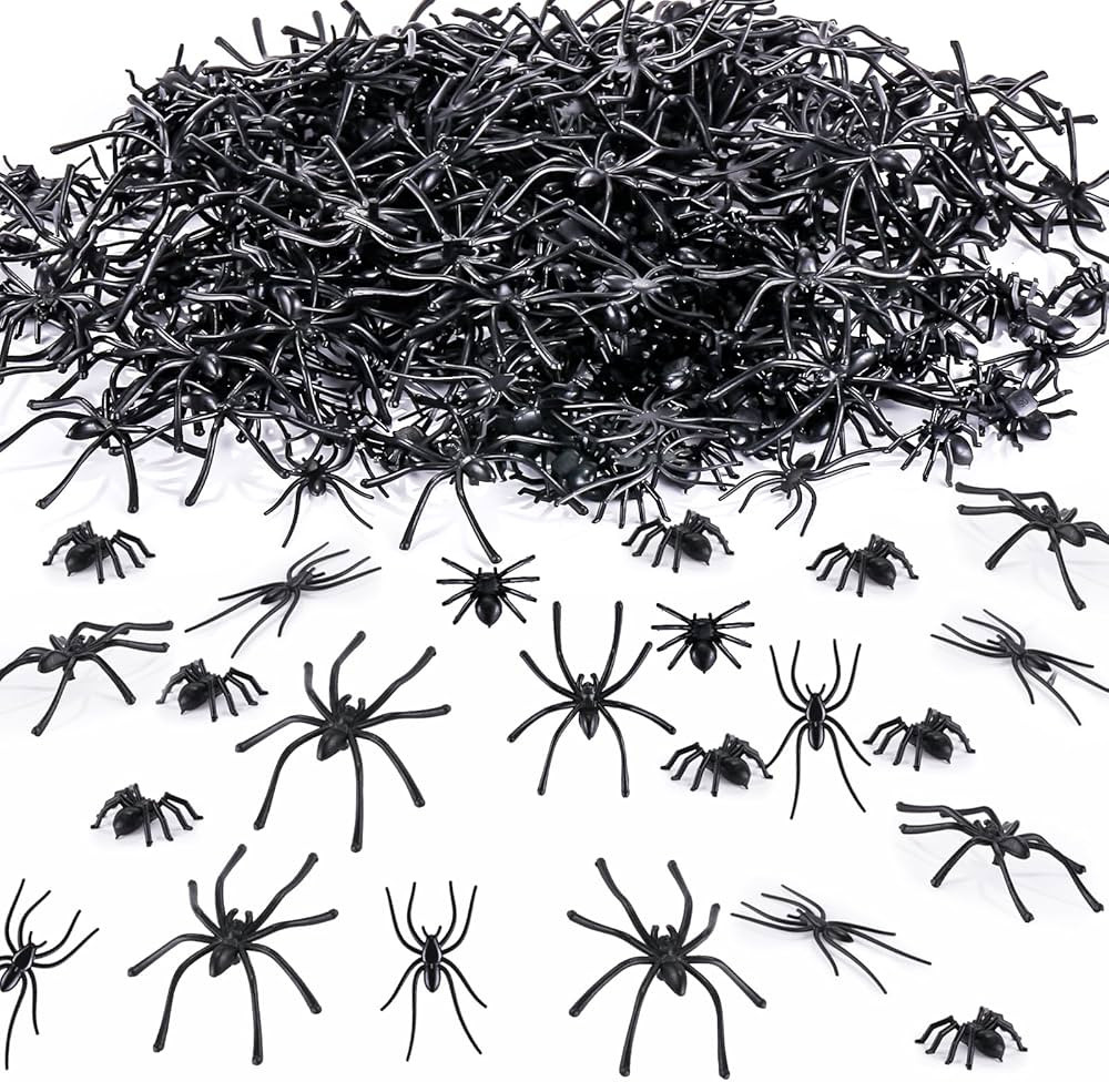 GlyinnHe 240 Pieces Realistic Plastic Spiders 3 Sizes Small Spider Toys Black Mini Fake Spiders H... | Amazon (US)