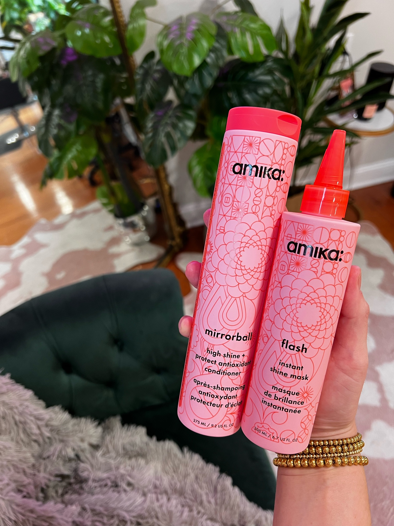 Shiny brilliant fantastic show stopping drugstore commercial hair essentials duhhhhh 🎀🩷💝

#LTKbeauty #LTKSpringSale #LTKfindsunder100