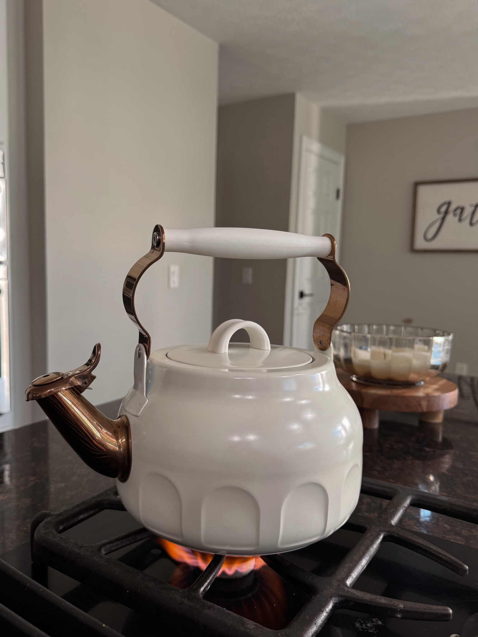 the CUTEST! tea kettle I’ve ever seen 😍

#LTKHome #LTKFindsUnder50 #LTKFitness