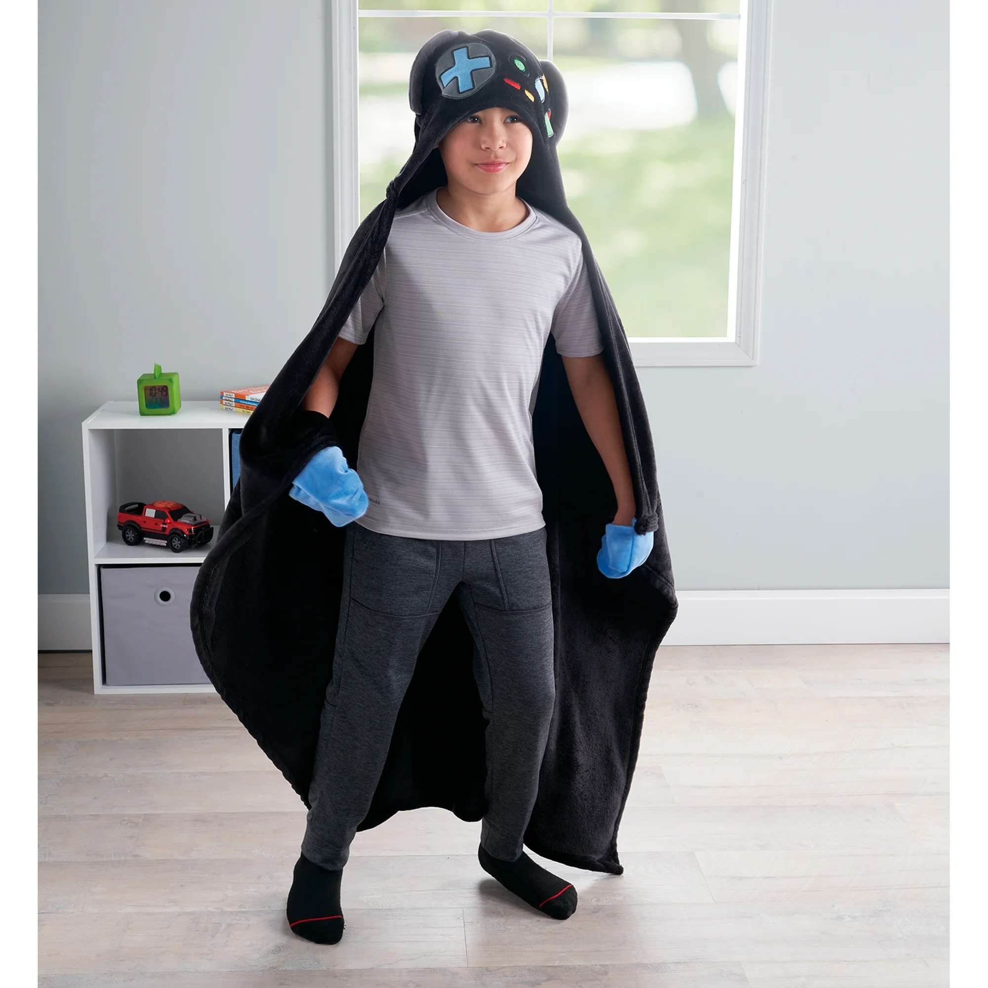 Your Zone Kids Black Gamer Glow in the Dark Hooded Throw, 40" x 50" | Walmart (US)