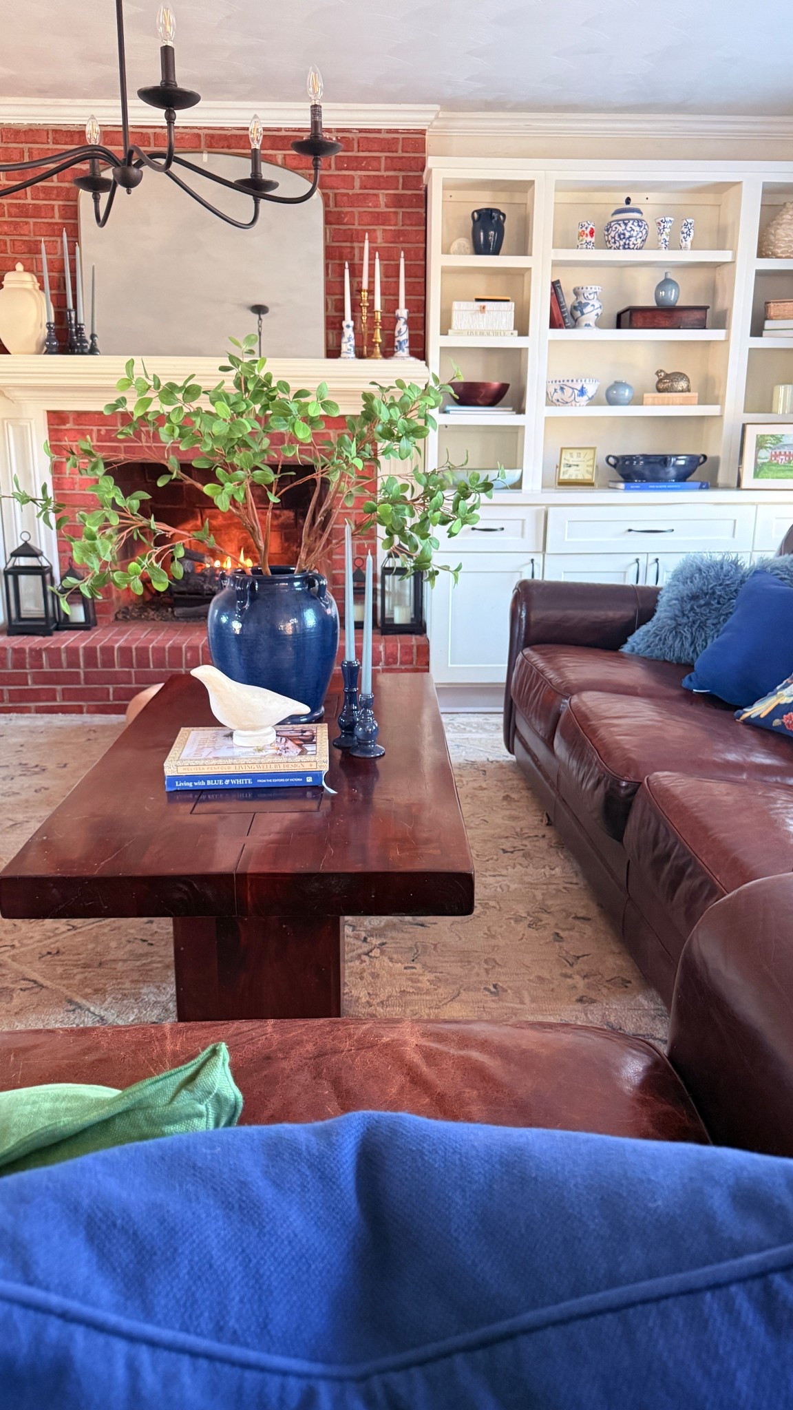 Home decor. Traditional Home Decor . Blue home decor . Classic home style . Coastal Home decor. Pottery Barn home style 

#ltk
#ltkfinds

#LTKHome #LTKSeasonal