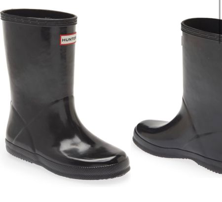 Select sizes of kids hunter rain boots are 65% off! 

#LTKFind #LTKGiftGuide #LTKSeasonal