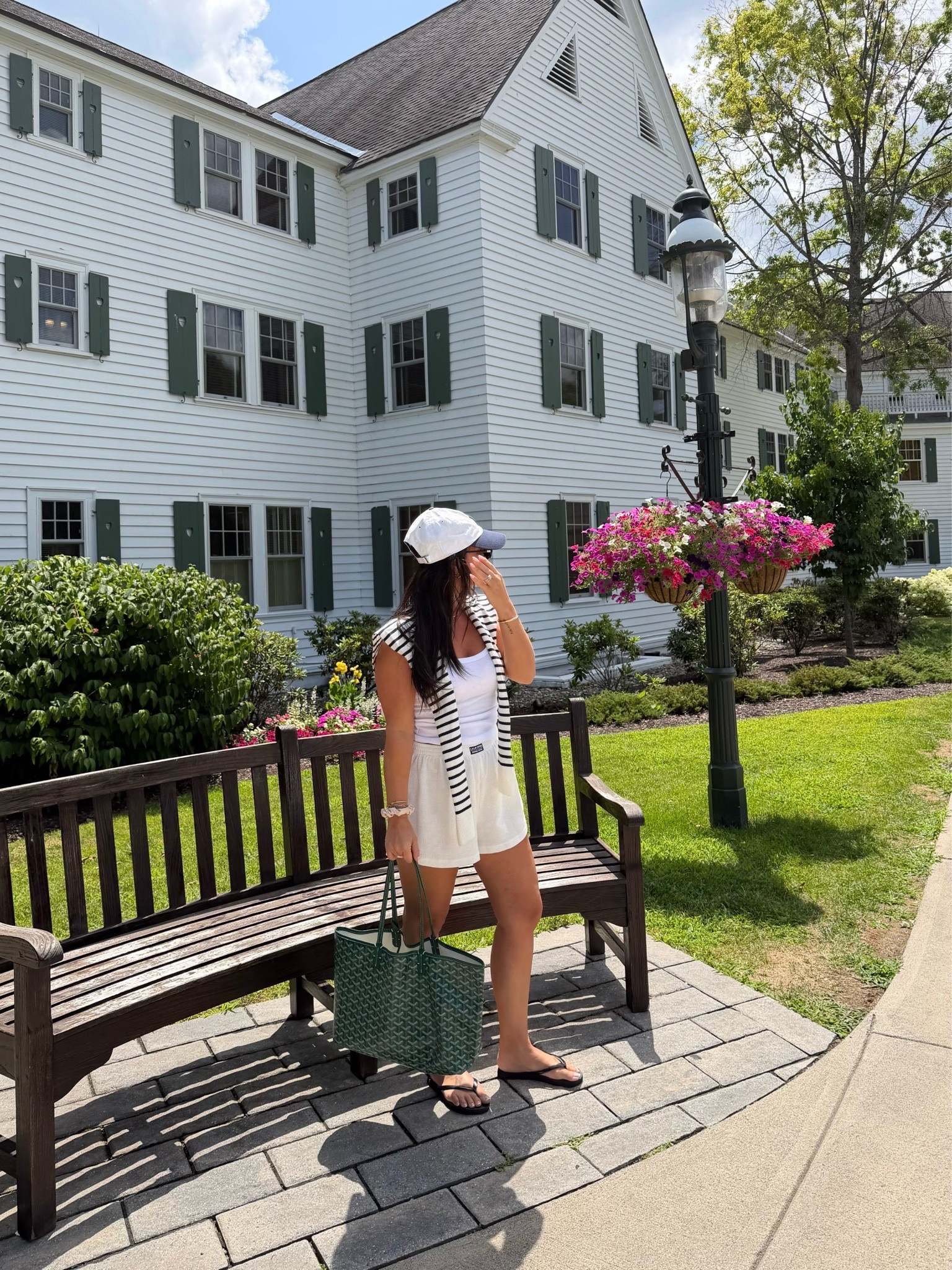Outfit for a weekend by the lake 🤍

#LTKootd #LTKgrwm #LTKdayinmylife