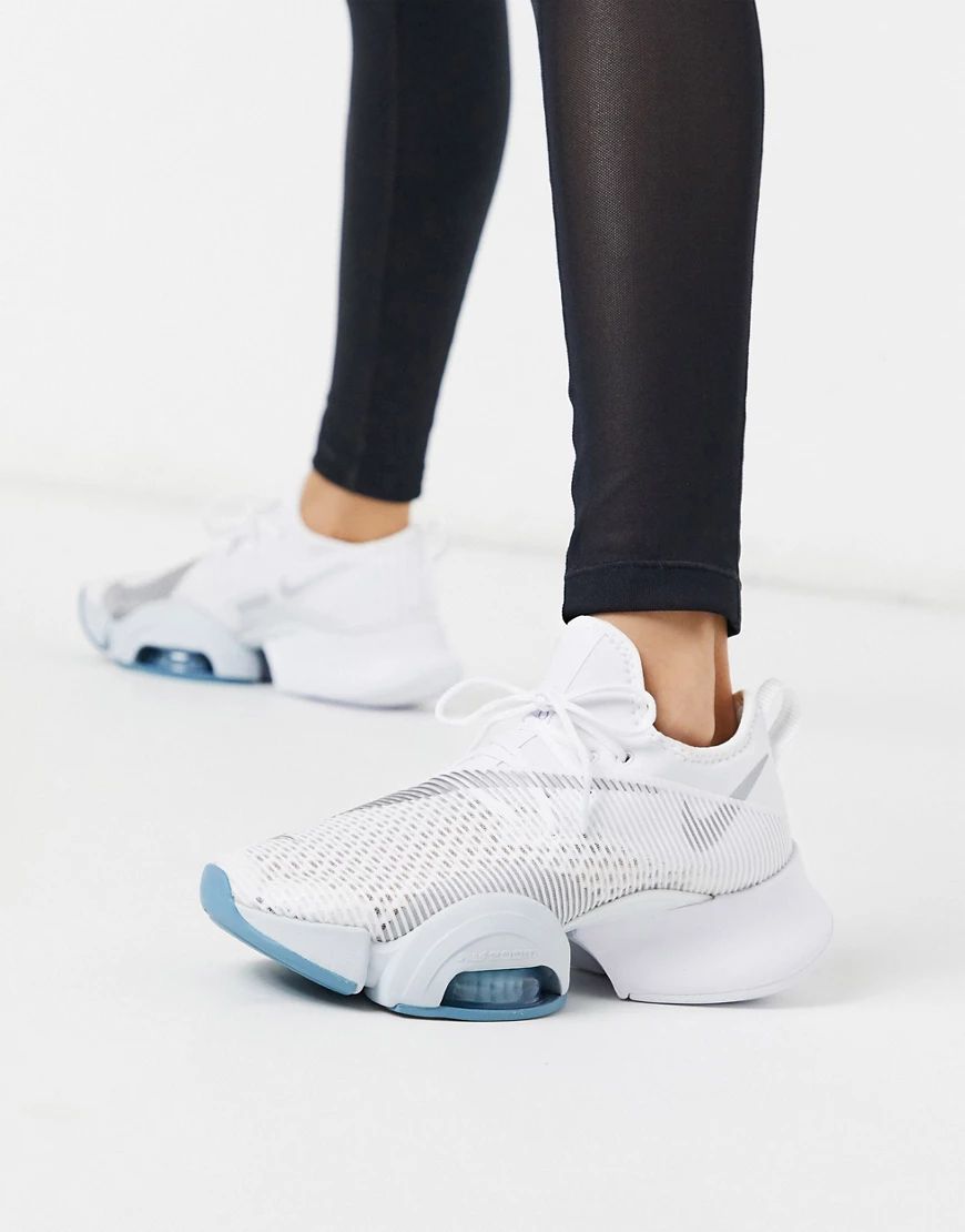 Zapatillas en blanco y plateado Air Zoom SuperRep de Nike Training | ASOS (Global)