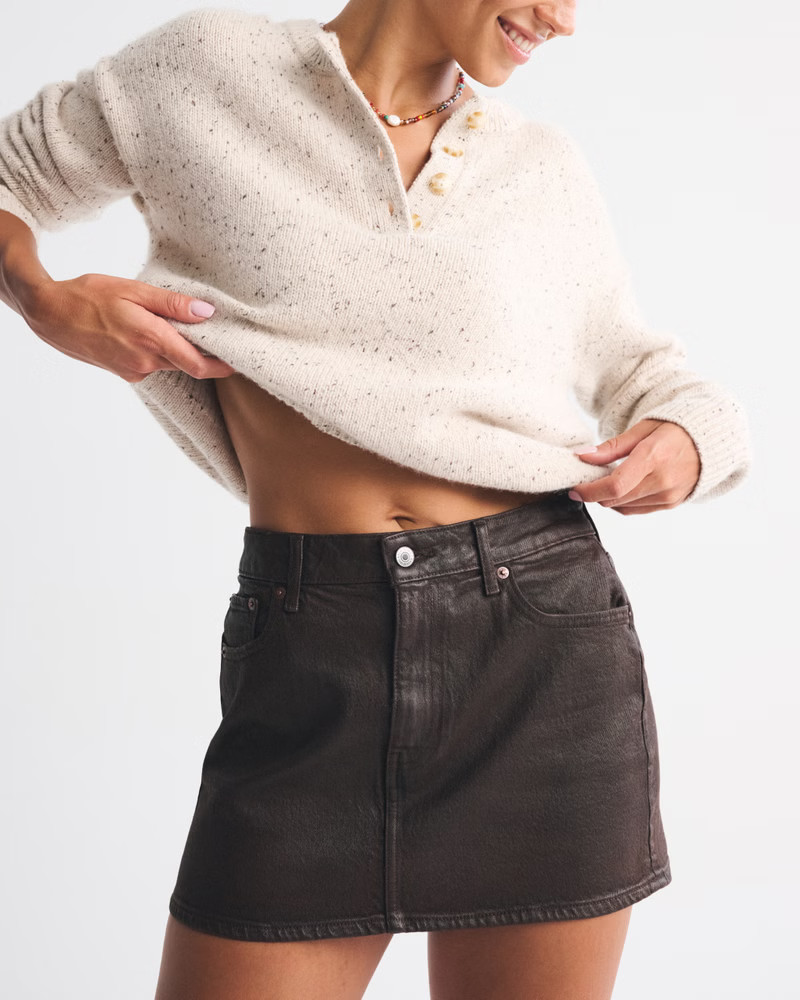 Curve Love Mid Rise Denim Mini Skirt | Abercrombie & Fitch (US)