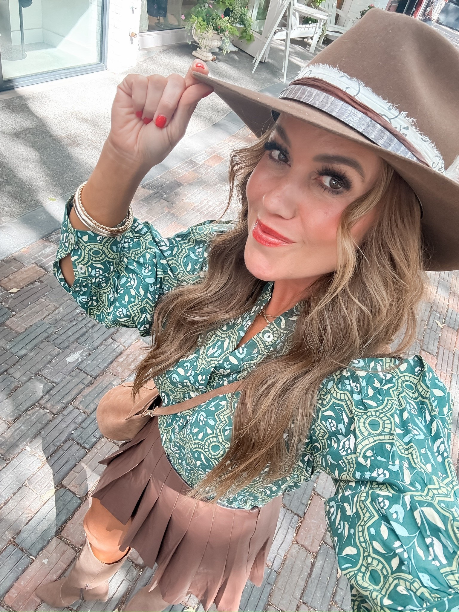 Wearing a small skirt & XS top. Code LAUREN15.

Follow my LTK @laurenlefevre on the @shop.LTK app to view this post and get my exclusive app-only content!

#LTKSeasonal #LTKSaleAlert #LTKStyleTip